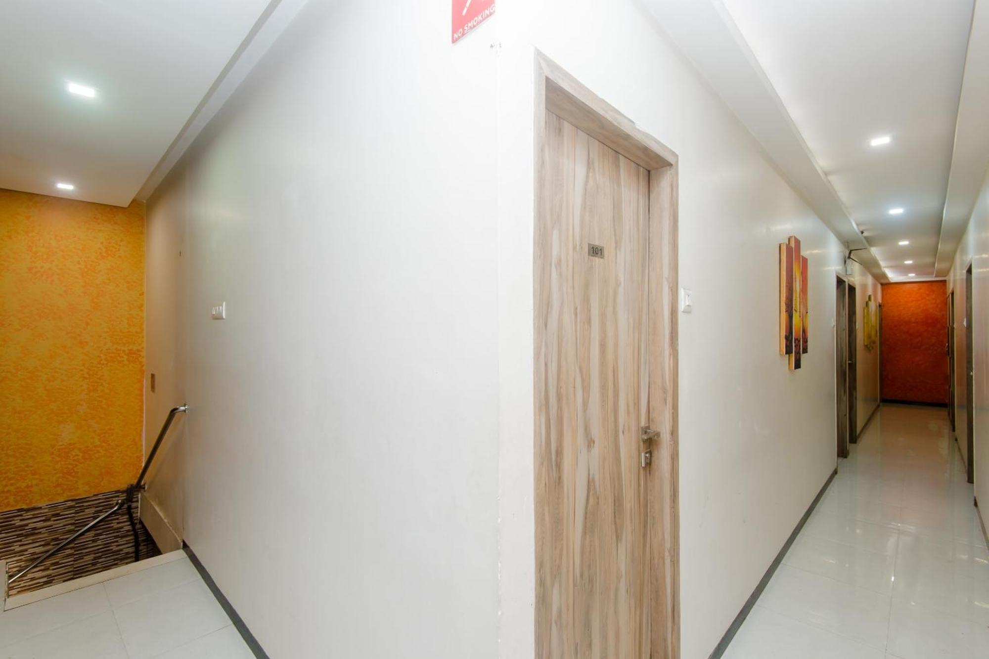 Hotel O Blue Pearl Residency Near Chhatrapati Shivaji International Airport Bombaj Exteriér fotografie